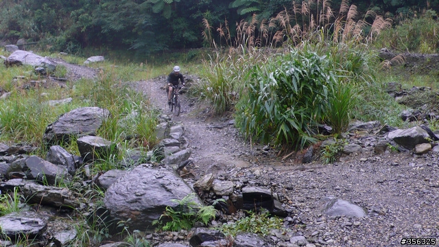 [遊記] 兩鐵限定，桶後越嶺逆騎探路