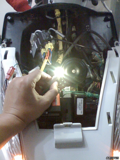 [分享 亂搞]改造T10 9晶 白到發藍 SMD燈炮