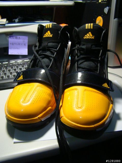 [開箱] adidas 2010 YOUNG GUNS-湖人隊配色
