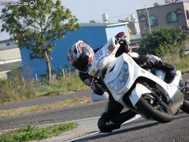 [圖多]2010 大專機研盃 DAY2