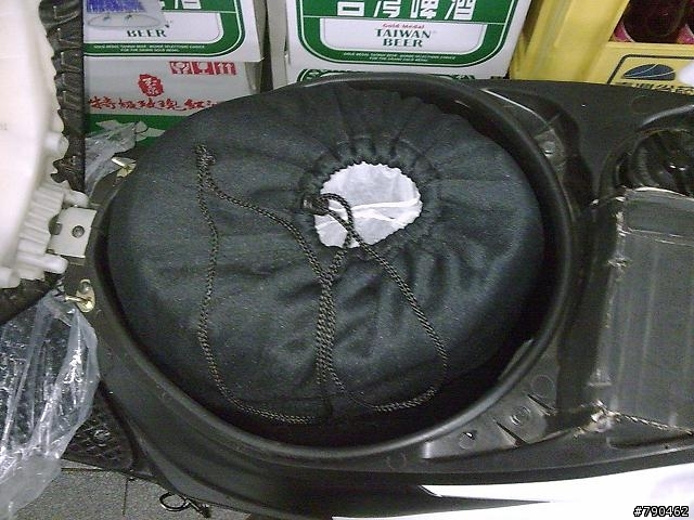 請問騎ADDRESS 有戴全罩的車友!!ZS-806可以...