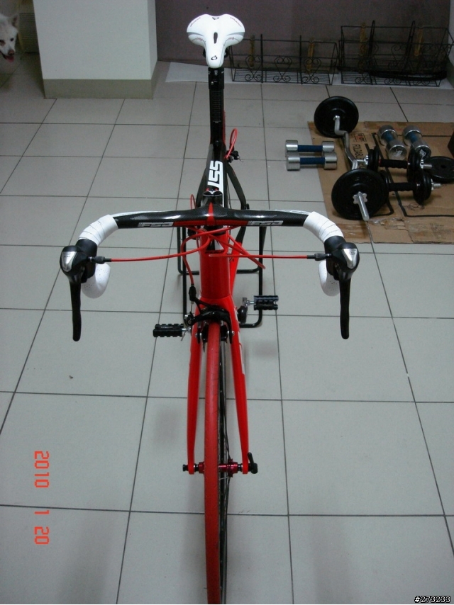 [開箱] FUJI SST3.0 - 我的第一台公路車