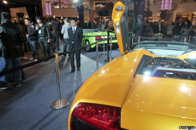 Lamborghini Reventón Roadster發表會 開箱?  (更新完)