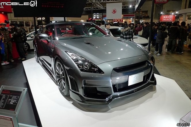 Tokyo Auto Salon 2010 GTR and 370z!!