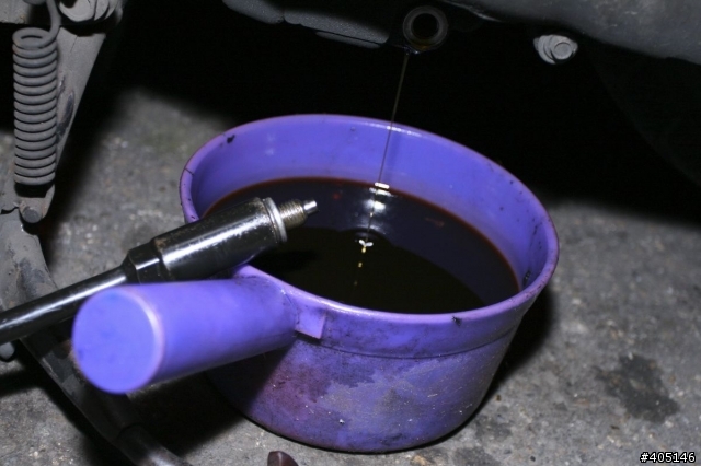 老車不專業試用怪番號機油 COGELSA 5W60酯類全合成機油 補上1000km試用心得