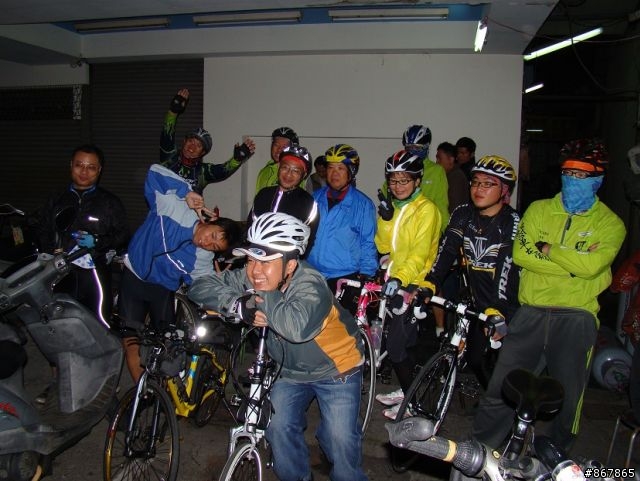 [照片]980107暗攻叫訓練騎_小緯亂拍篇