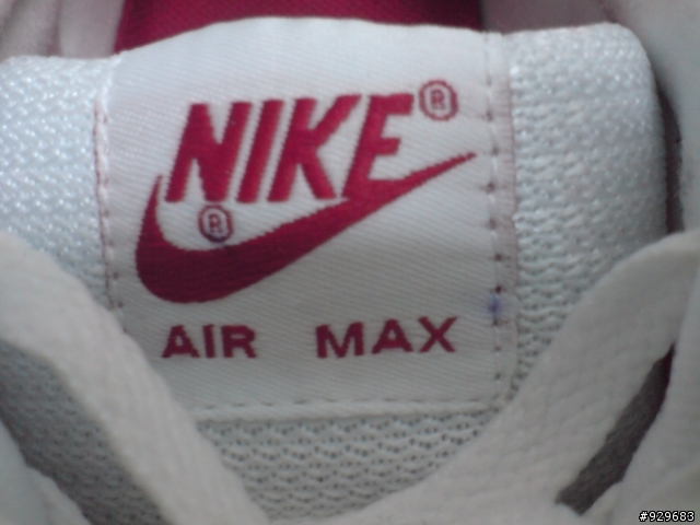 請大家幫我看看這雙  nike air max1   qs  白紅  原版配色