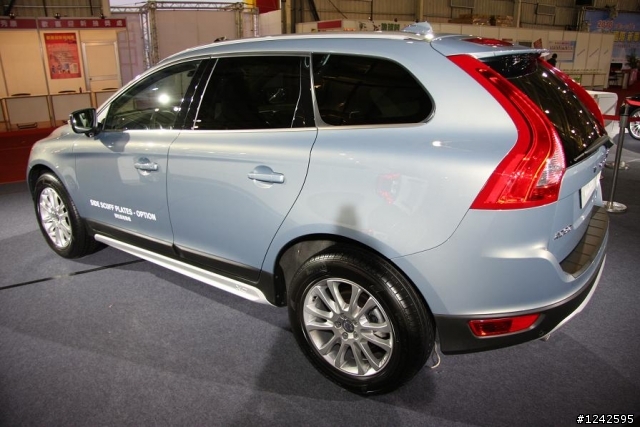 台中車展 VOLVO有好康!!  ((有圖))