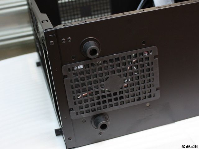 [好料]平價超值好殼－IKONIK Transform M5台灣限定版！