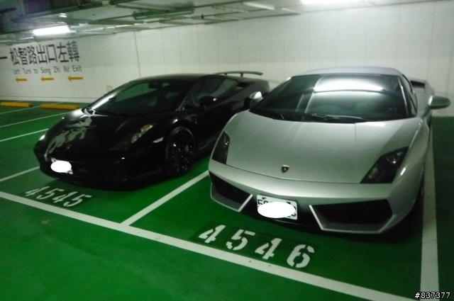 Lamborghini Reventón Roadster發表會 開箱?  (更新完)