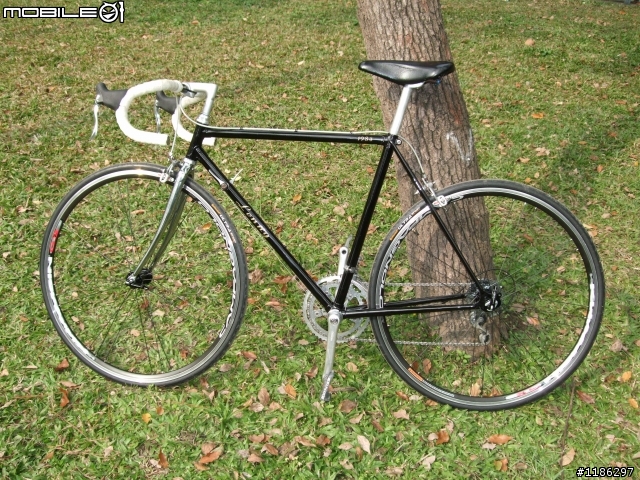 不知可否分享車友們的黑色鋼管車?(烤回來了)