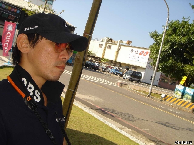 今天吃海產..今天喝咖啡..今天去騎車..有15個字巴???