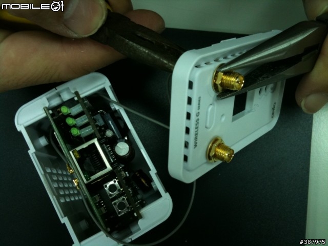WM-100GX無聊工程師的《非專業勿嘗試》無線天線改機及測試過程
