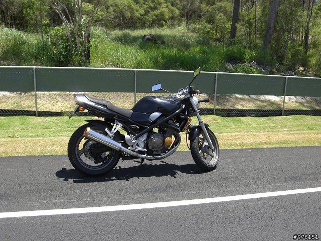 [開箱文] 我的第一部重機! Suzuki Bandit 250