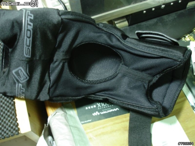 [護具開箱]一組能當兩組用的SCOTT長腿護膝Knee Guard 0-Zero & 護軸