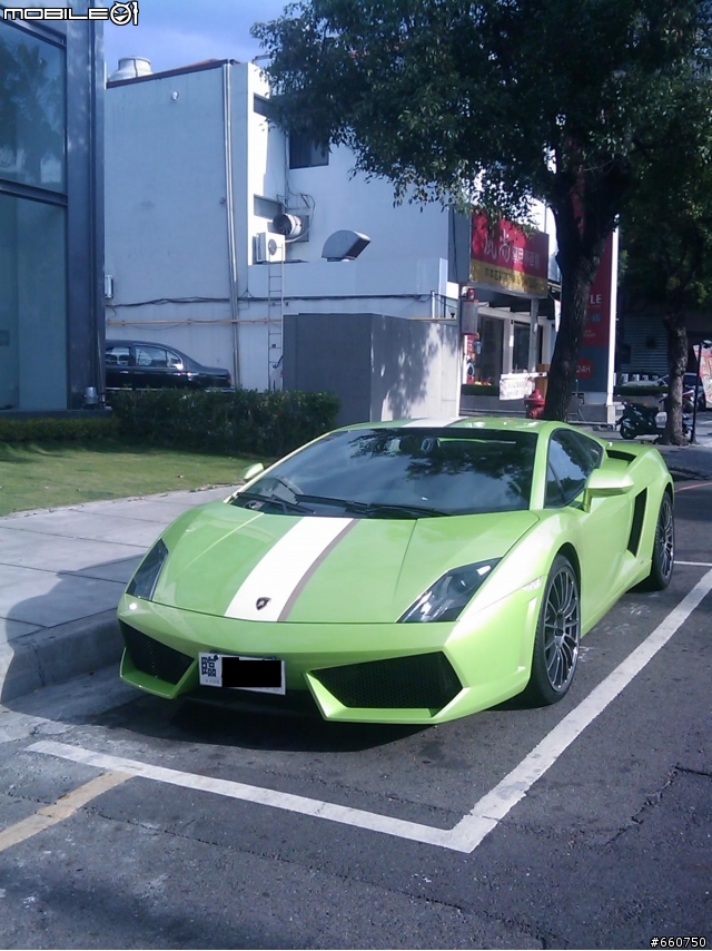 這是Lamborghini Gallardo LP550-2嗎
