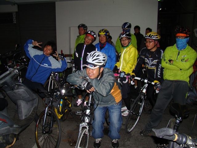 [照片]980107暗攻叫訓練騎_小緯亂拍篇