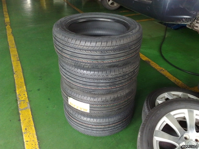 Camry換胎記 Maxxis MS800