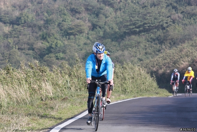 sixtus喜適盃大屯山自行車挑戰賽終點前50公尺處照片