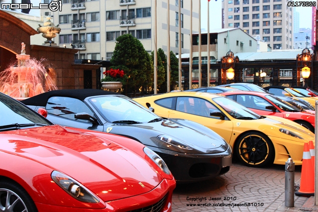 Ferrari 馬團 聚 高雄 !!