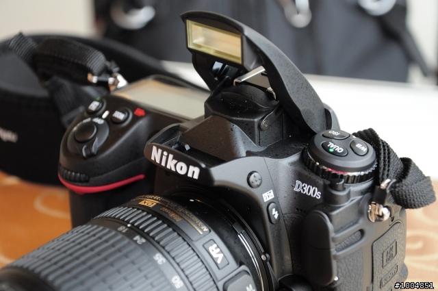 [分享]D300s+300mm F4 神奇啦!傑克...光圈出現F1.4