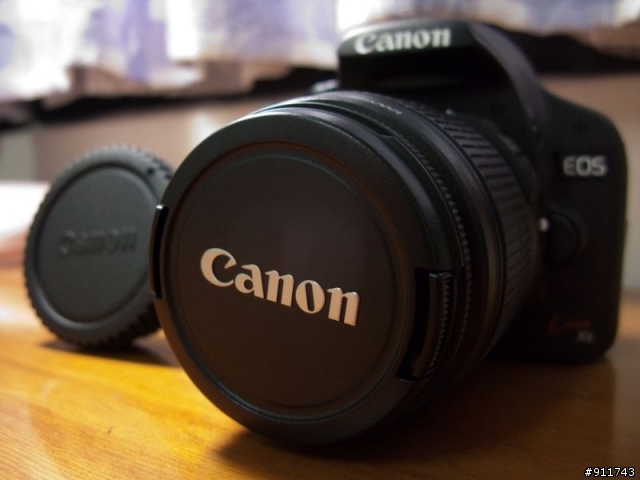 【開箱】重量適合女生拿的DSLR--KissX3入手>///<
