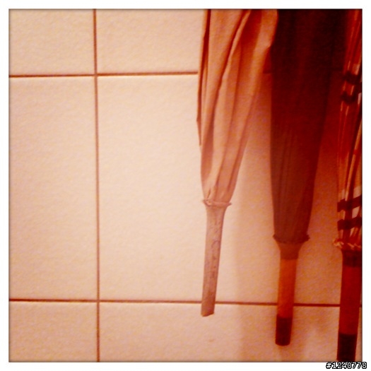 [分享] 自己搭配LOMO效果：Hipstamatic