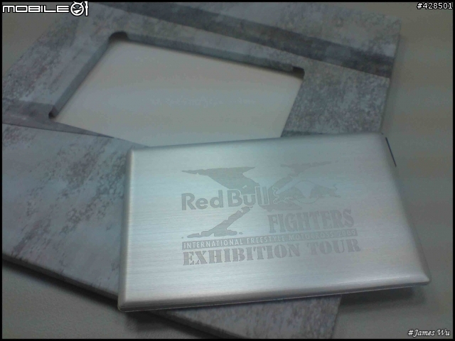 Redbull大復活第一彈???極限機車X-FIGHTERS邀請卡開箱文!!!