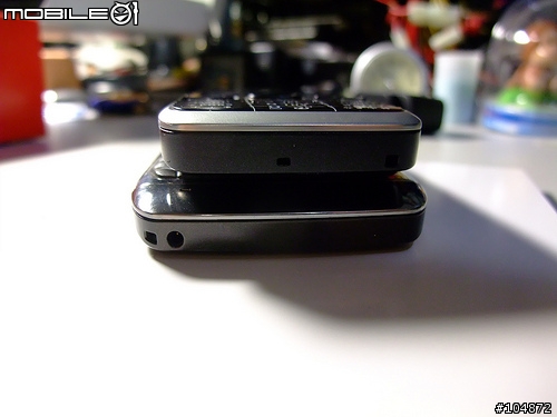 [開箱分享]NOKIA E52 BLACK+ OVI 3.03 低調實用待機通話王