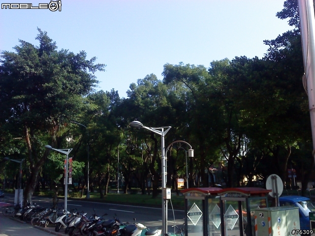 辛酸的開箱文 ... Sony Ericsson T715