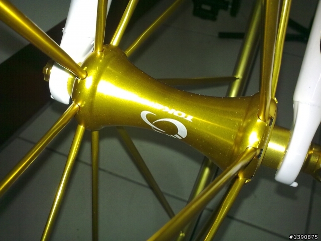 [開箱]限量版 cannondale caad9