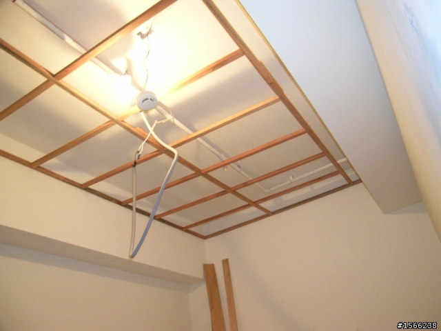 [分享]高雄兩房新屋裝潢..極簡風格..畫圖規劃監工一手包 (多圖)