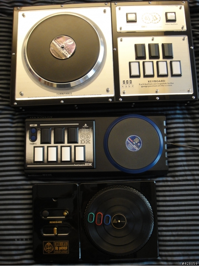 DJ Hero Renegade Edition&Rock Band