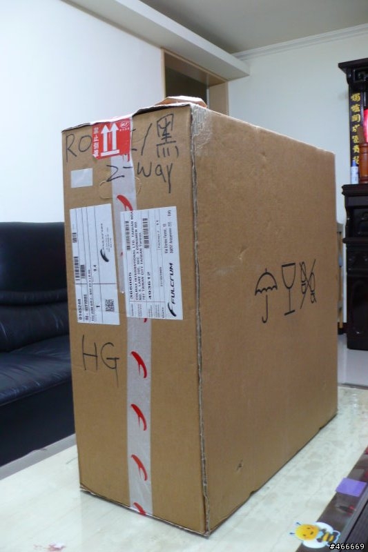 【下雨天是開箱的好時機】2010年Racing Zero 2-way版現身(換裝照在13F)