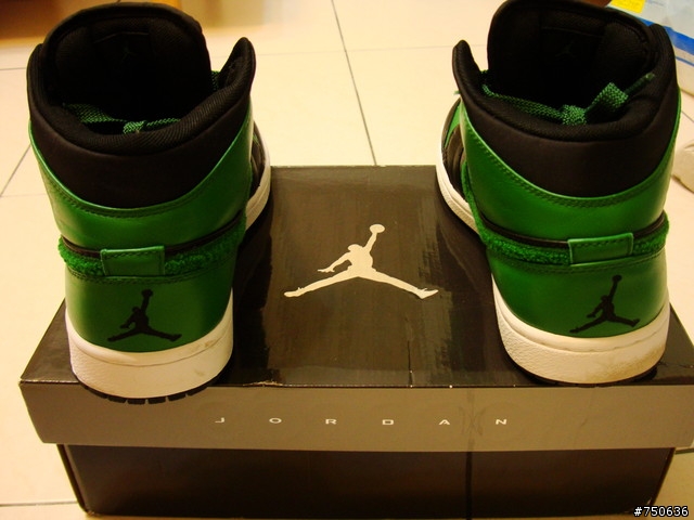 Jordan 1代復刻新顏色同場加映LACOSTE休閒鞋