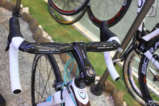 [開箱文]2010 AG2R KOM  車架開箱[成車圖補完]