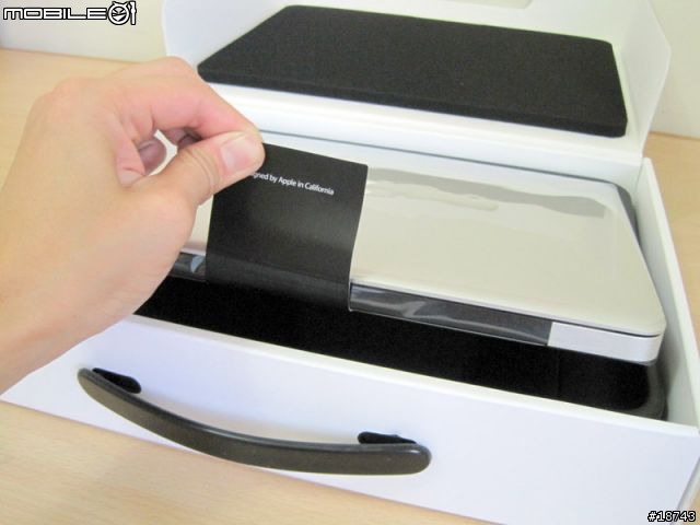 [開箱] c jay 的第一顆蘋果 Apple MacBook Pro 13" 鋁書