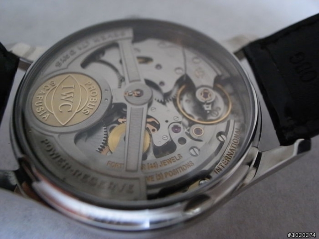 BLACK or White~PANERAI 111 VS IWC 5001