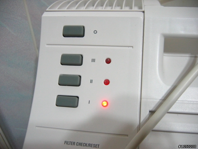 [開箱]我的 HONEYWELL 17000 空氣清靜機到手啦，美國製造粗枝大葉，卻具巧思功能強大。(圖多)(變電家測試)