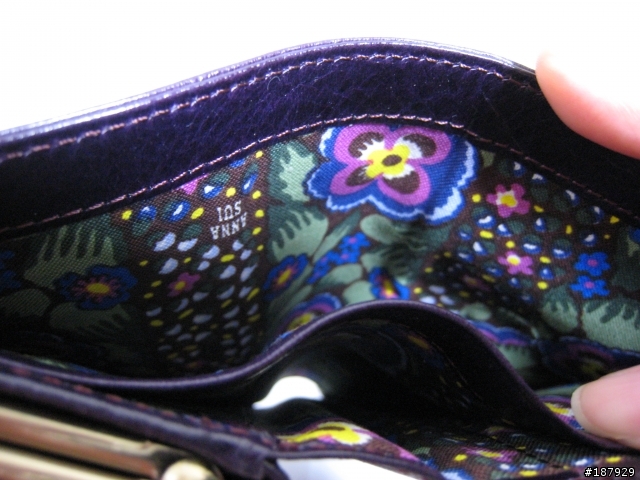 【分享】2008 耶誕禮物之 ANNA SUI 中夾 開箱文