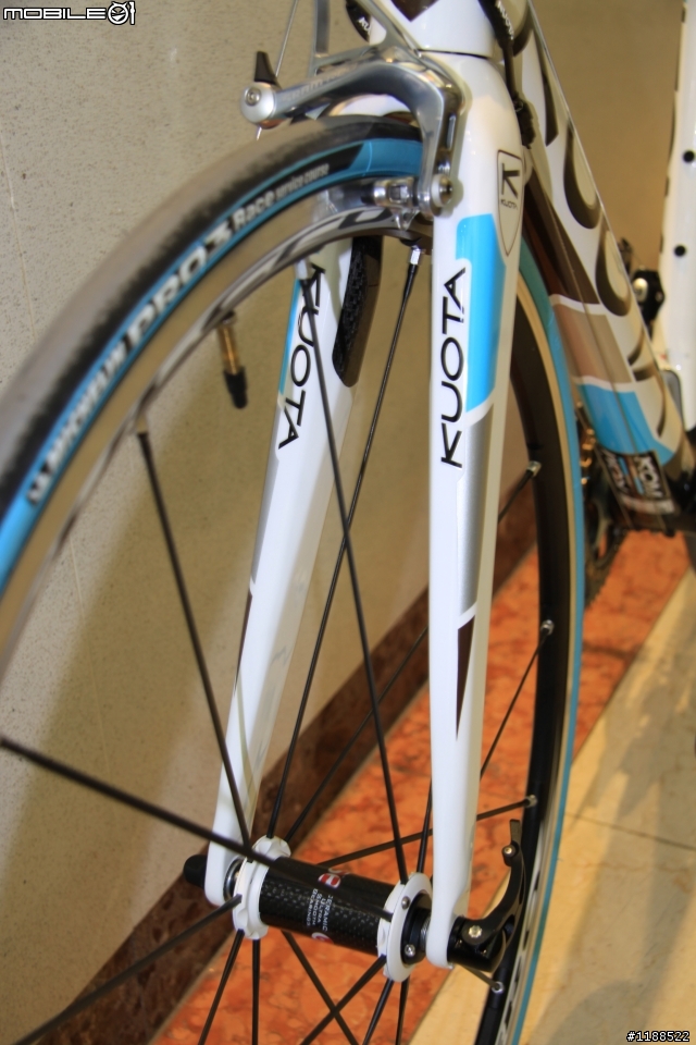 [開箱] 2010 KUOTA KOM ag2r 車隊版  ~~~  清新陽光 過年開箱