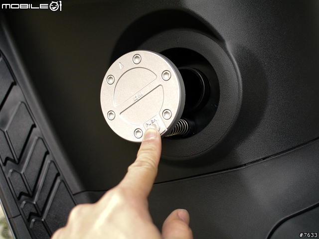 RV 250 EFI EVO鐵灰色-簡單開箱文
