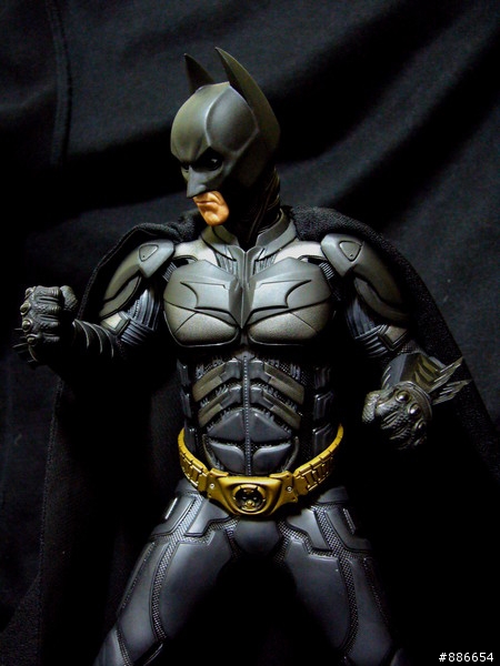[開箱] Hottoys  12吋黑暗騎士  蝙蝠俠DX02豋場!