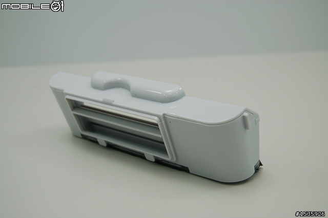 [新手開箱]iClebo Plus a 機器人吸塵器開箱 & 使用心得報告