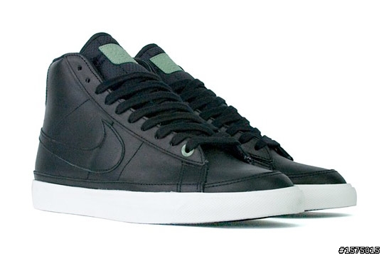 ~滑板鞋開箱文~ NIKE SB P-ROD 2.5 黑白鞋款最好搭