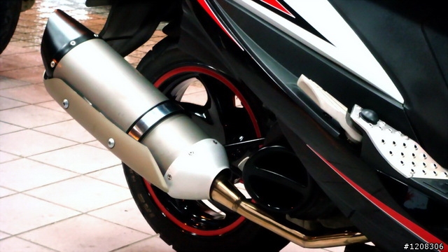 [開箱]GT125改YZF R1排氣管(02/20新增影音檔)