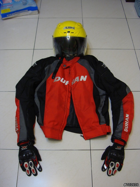 ~開箱~DAINESE SF TEX 四季防摔衣!!