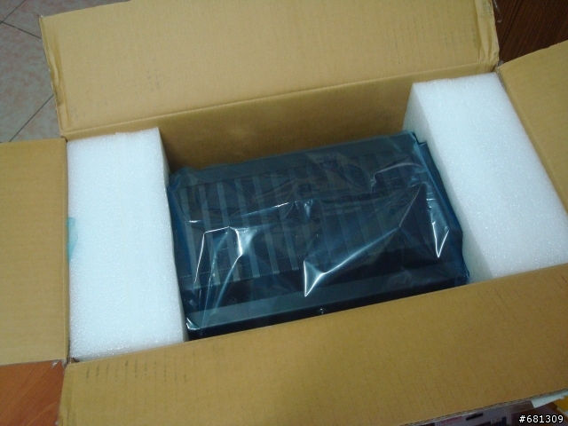 個人陣列伺服器分享~I7 920+ASUS P6X58D Permium+12GB DDR3 1600