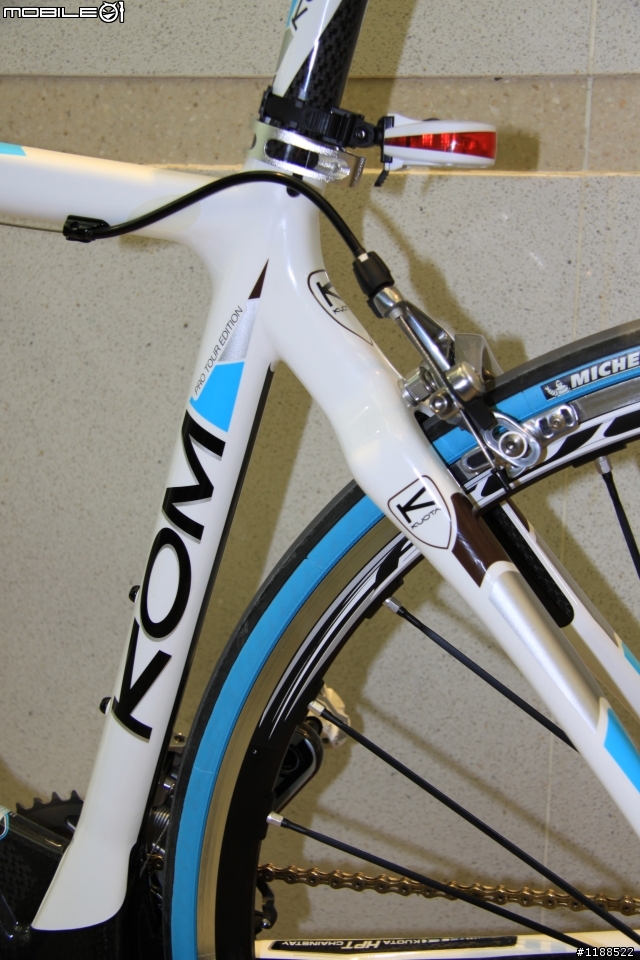 [開箱] 2010 KUOTA KOM ag2r 車隊版  ~~~  清新陽光 過年開箱