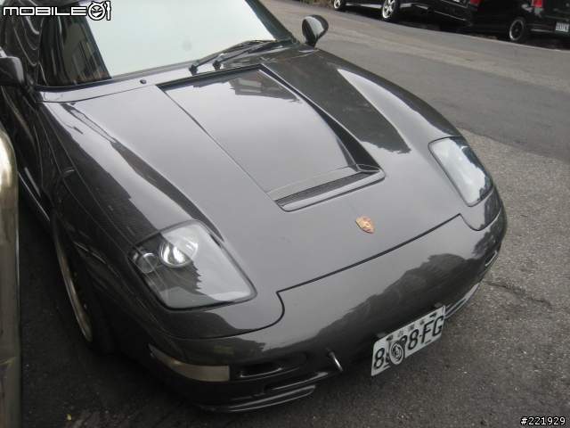 稀有車種 PORSCHE Carbon
